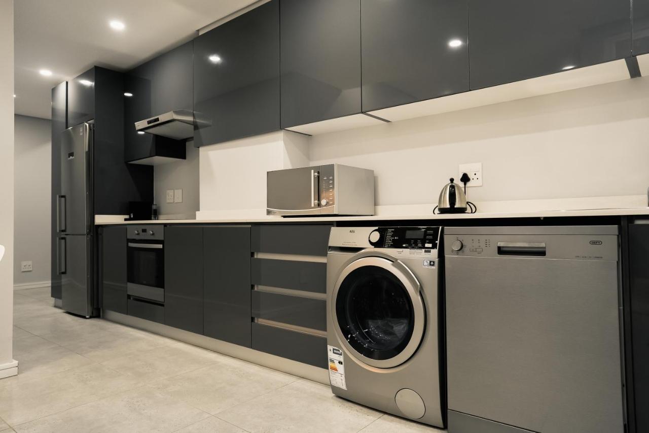 Reserved Suites Illovo جوهانسبورغ المظهر الخارجي الصورة