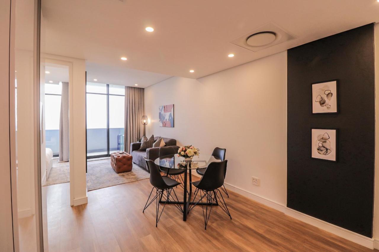 Reserved Suites Illovo جوهانسبورغ المظهر الخارجي الصورة